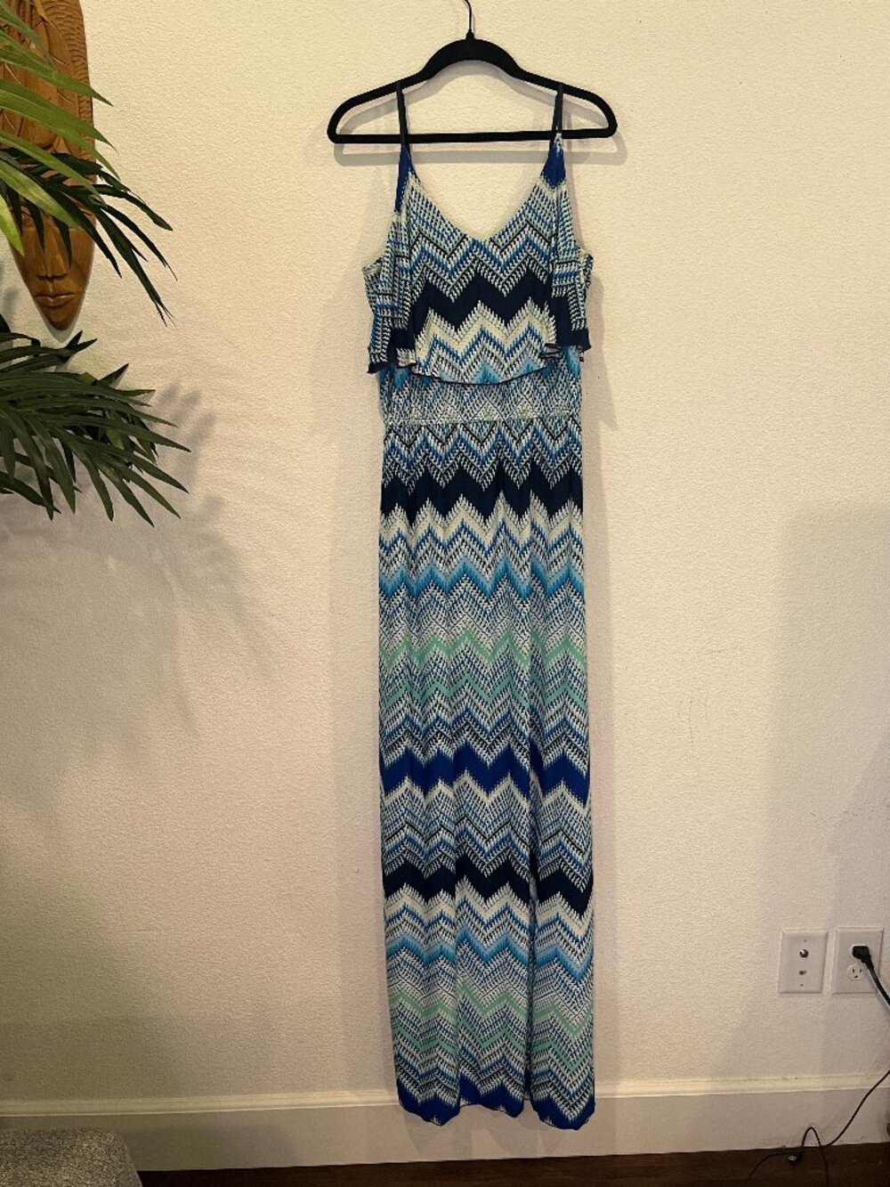 Product Description: Trixxie Maxi Dress (Blue/White, Large)